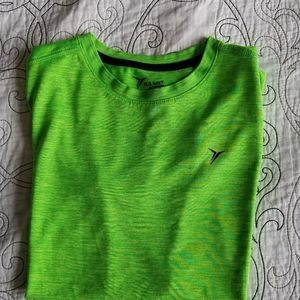 Old Navy Boy's Short Sleeve T-shirt